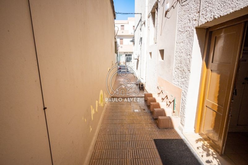 Lateral del edificio 