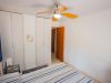 Dormitorio con placares empotrados 