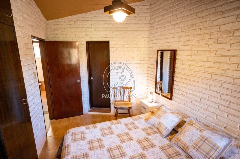 Luminoso dormitorio 