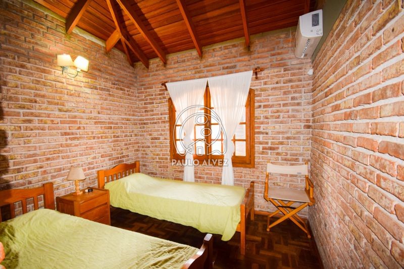 Dormitorio con A/A